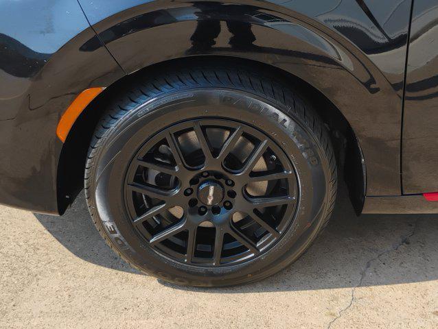 used 2021 Kia Soul car, priced at $16,998