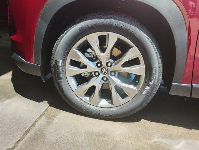 new 2025 Toyota Grand Highlander car, priced at $54,281