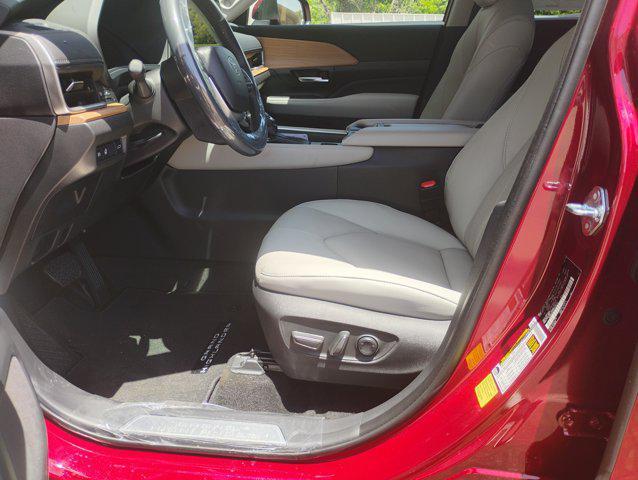 new 2025 Toyota Grand Highlander car, priced at $54,281