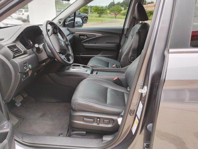 used 2021 Honda Pilot car, priced at $25,499