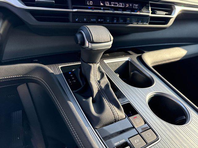 used 2023 Toyota Sienna car, priced at $48,497