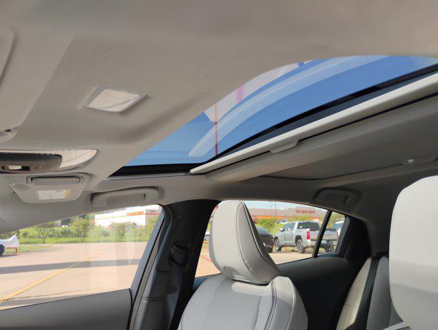 new 2025 Toyota Prius car, priced at $39,081