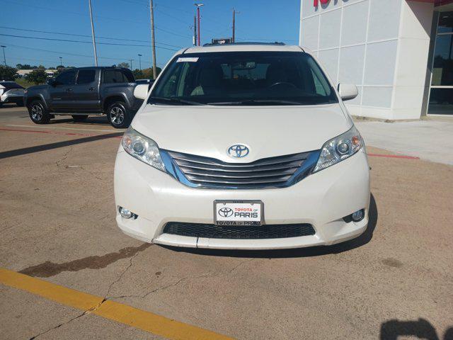 used 2017 Toyota Sienna car, priced at $13,999