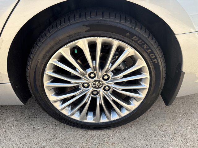 used 2020 Toyota Avalon Hybrid car, priced at $24,998