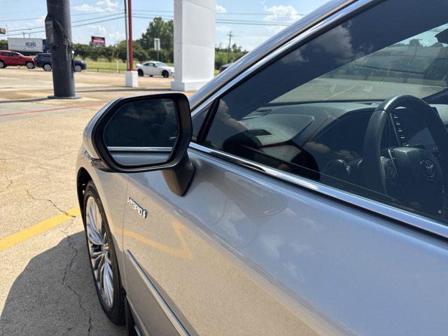 used 2020 Toyota Avalon Hybrid car, priced at $24,998