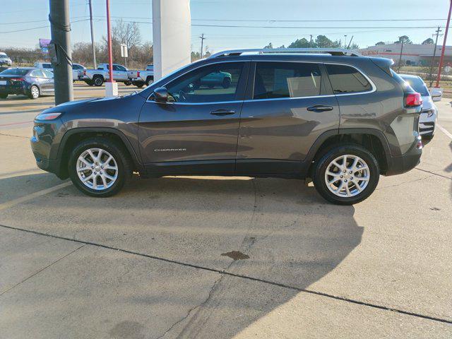 used 2018 Jeep Cherokee car, priced at $15,999