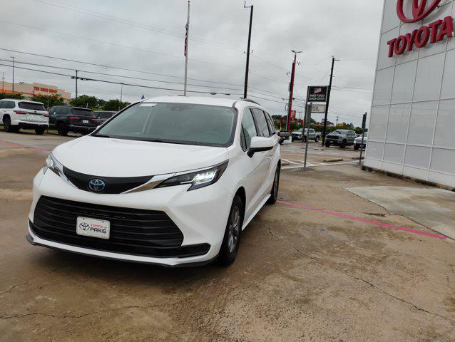 used 2022 Toyota Sienna car, priced at $31,998