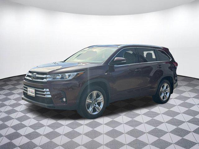 used 2019 Toyota Highlander car, priced at $26,499