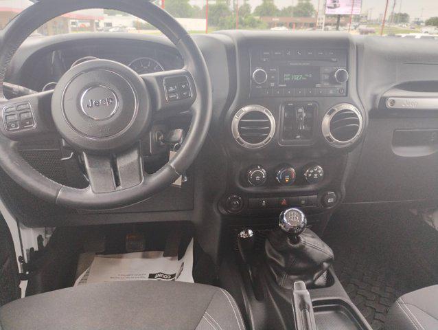 used 2015 Jeep Wrangler Unlimited car, priced at $20,997