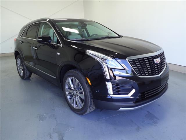 new 2025 Cadillac XT5 car, priced at $55,105