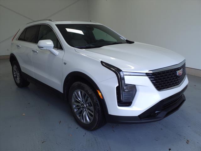 new 2025 Cadillac XT4 car, priced at $47,115