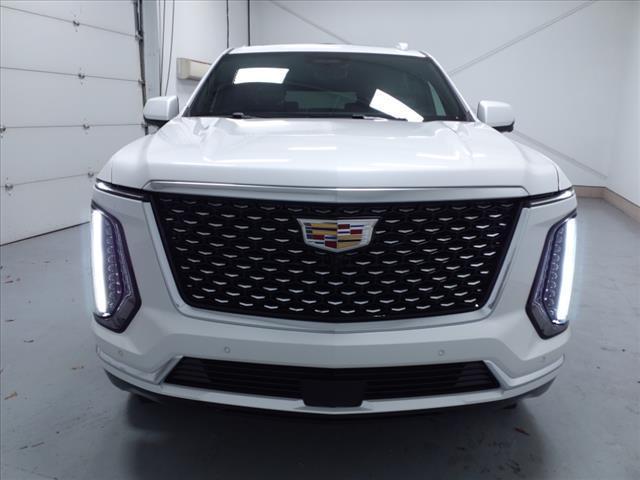 new 2025 Cadillac Escalade ESV car, priced at $109,765