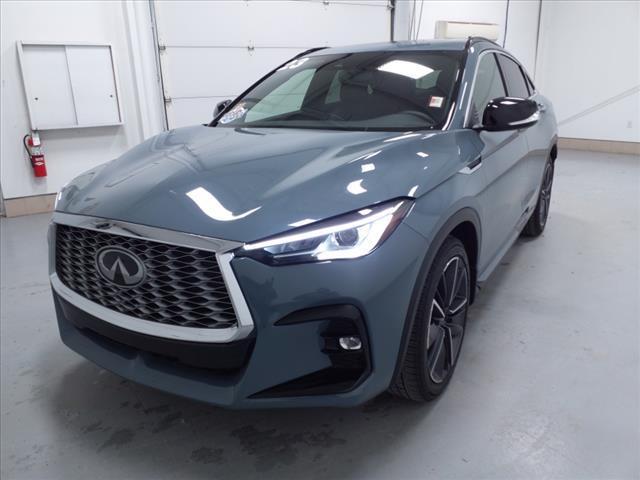 used 2023 INFINITI QX55 car