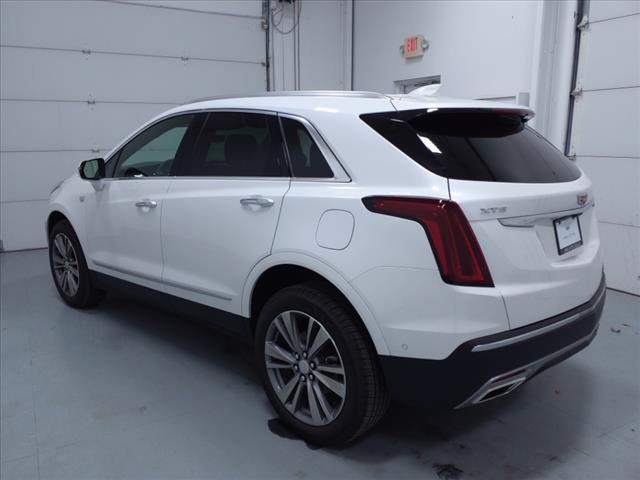 new 2025 Cadillac XT5 car, priced at $58,990