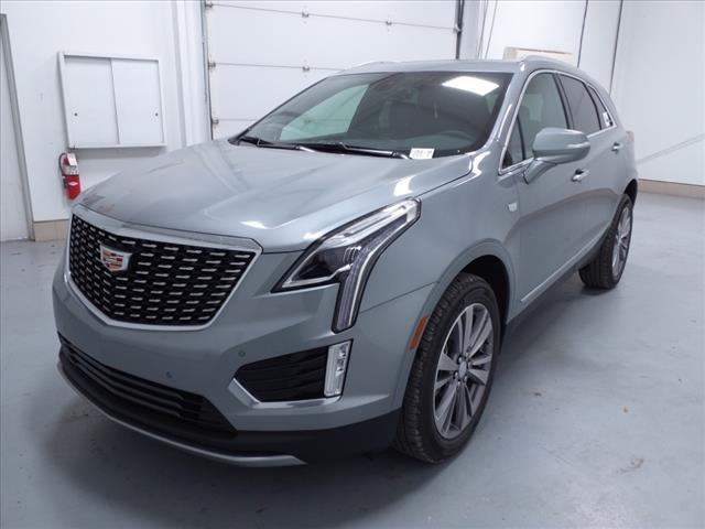 new 2025 Cadillac XT5 car, priced at $52,190