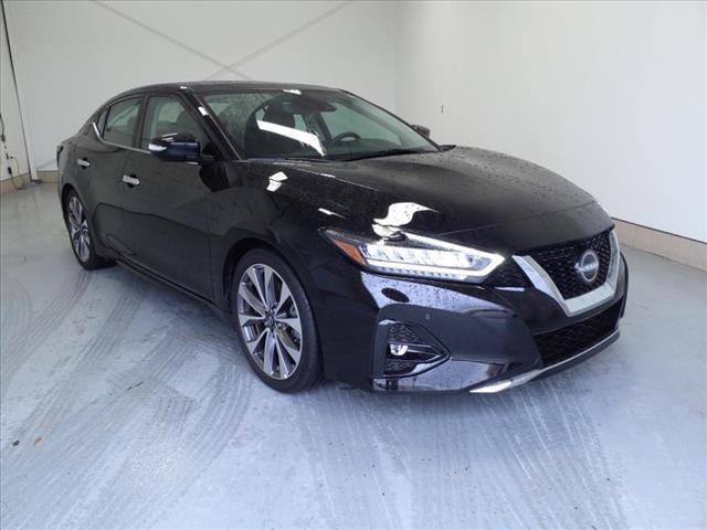 used 2023 Nissan Maxima car