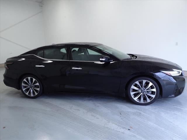 used 2023 Nissan Maxima car