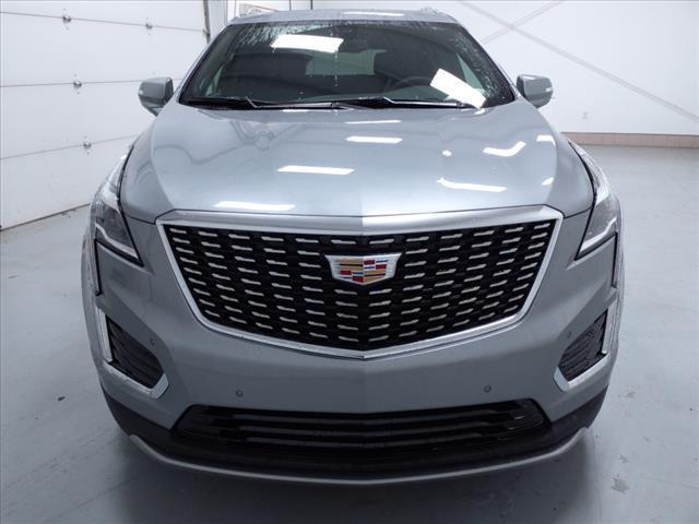 new 2025 Cadillac XT5 car