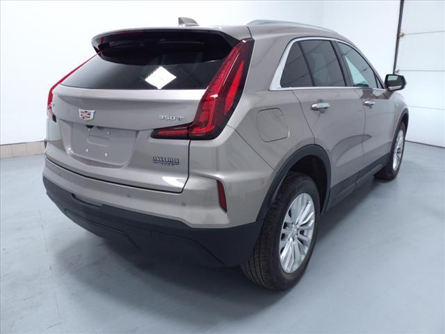 new 2024 Cadillac XT4 car