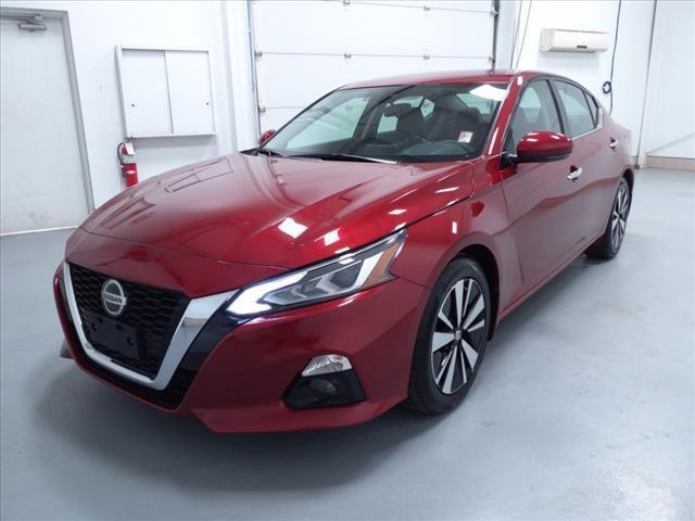 used 2021 Nissan Altima car