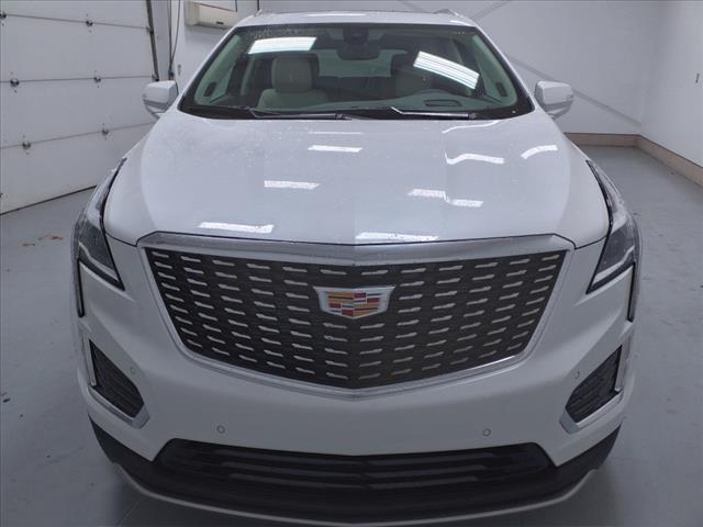 new 2025 Cadillac XT5 car, priced at $56,690