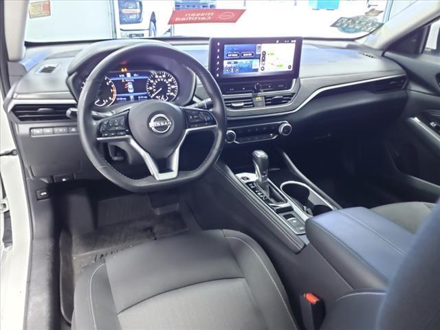 used 2023 Nissan Altima car, priced at $25,995