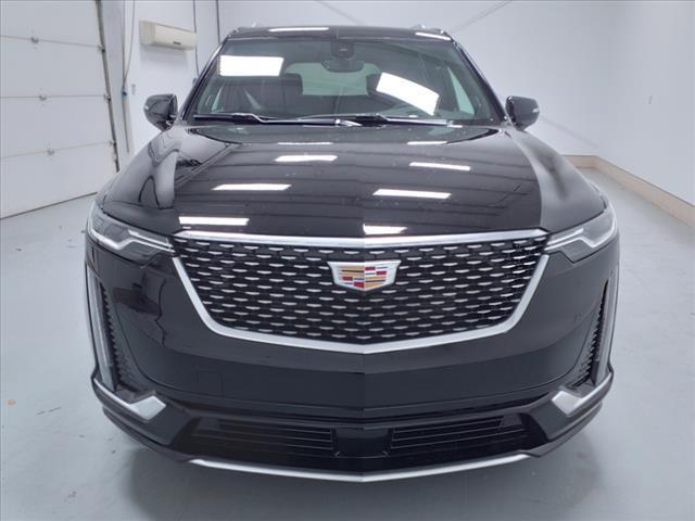 new 2025 Cadillac XT6 car, priced at $61,080