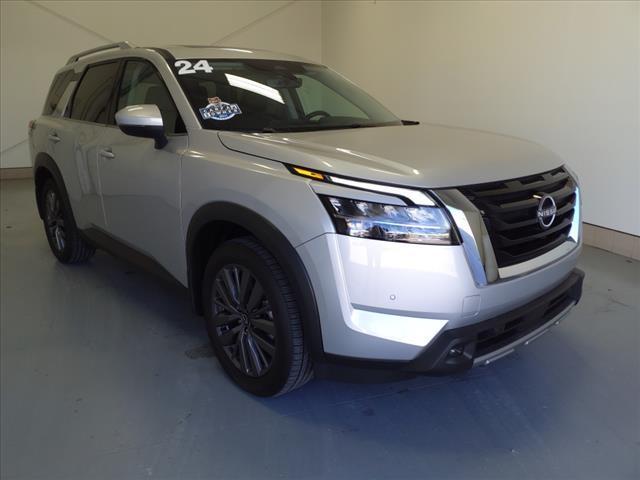 used 2024 Nissan Pathfinder car, priced at $45,995