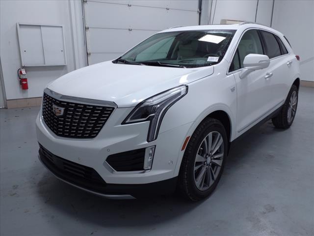 new 2025 Cadillac XT5 car, priced at $57,990