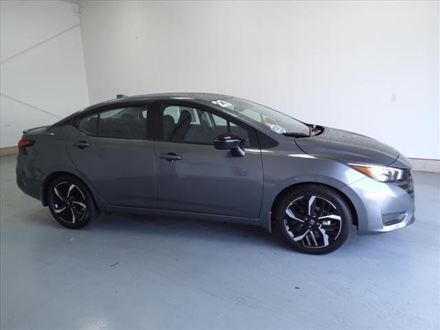 used 2023 Nissan Versa car