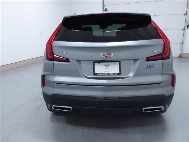 used 2024 Cadillac XT4 car