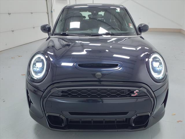 used 2024 MINI Hardtop car, priced at $31,995