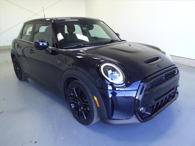 used 2024 MINI Hardtop car, priced at $31,995