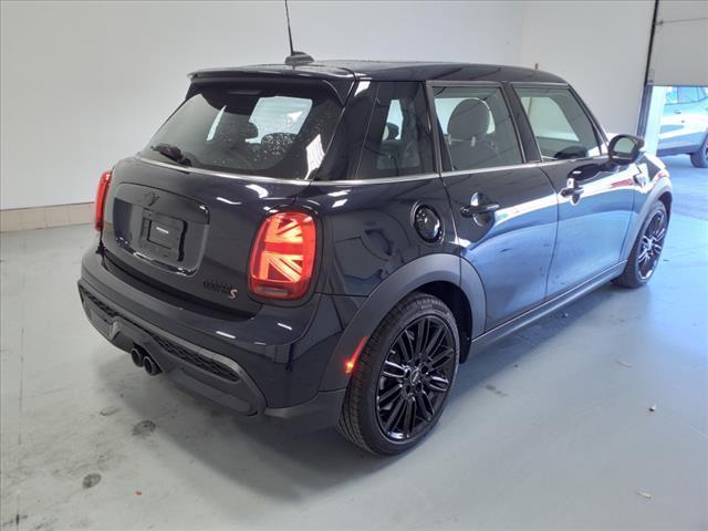 used 2024 MINI Hardtop car, priced at $31,995