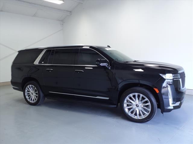 used 2023 Cadillac Escalade ESV car, priced at $82,995