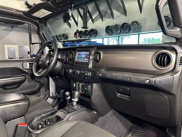 used 2019 Jeep Wrangler Unlimited car, priced at $36,990