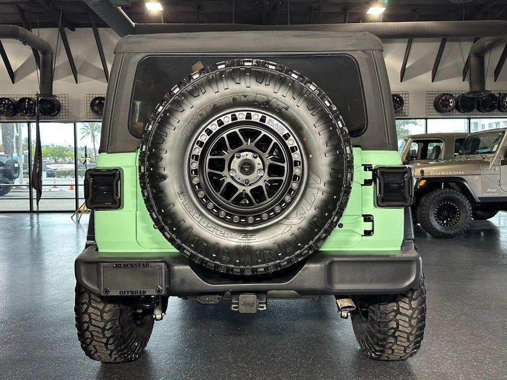 used 2021 Jeep Wrangler Unlimited car, priced at $32,990