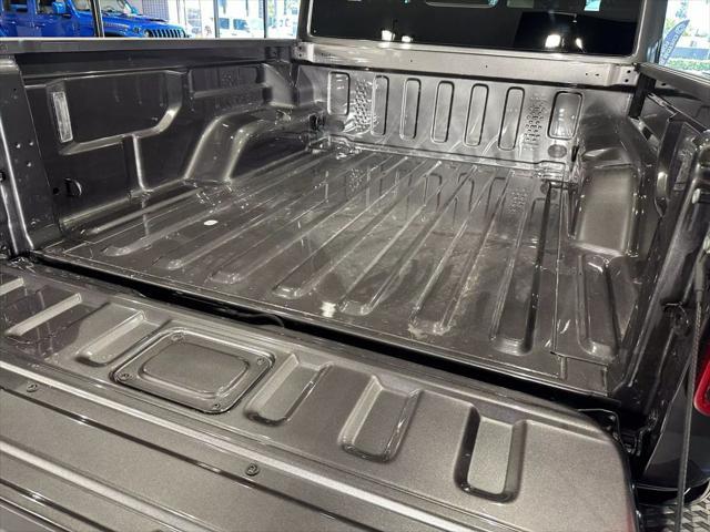used 2024 Jeep Gladiator car, priced at $46,990
