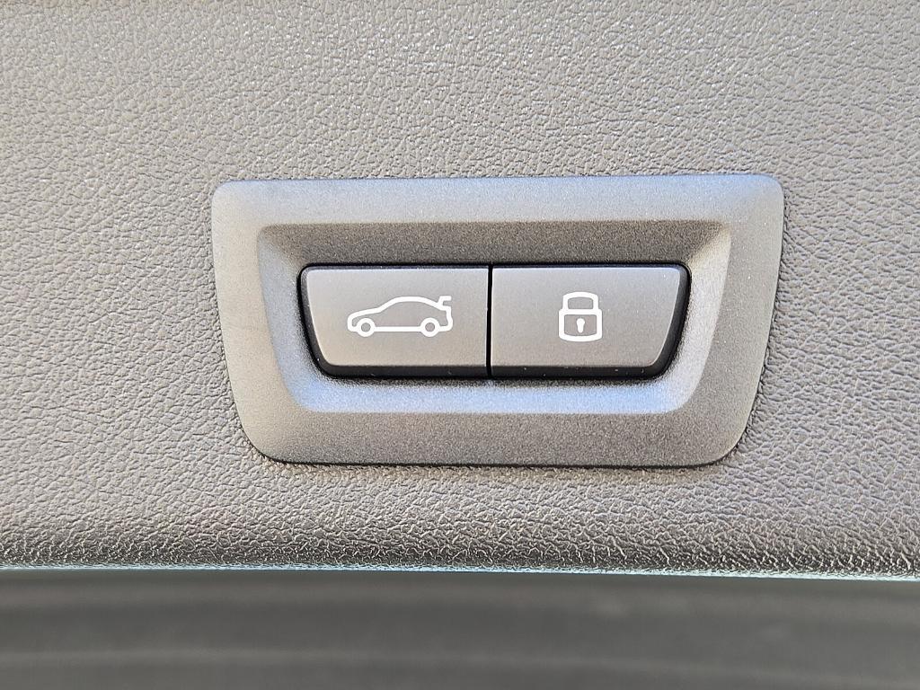 new 2026 BMW X6 car, priced at $87,125