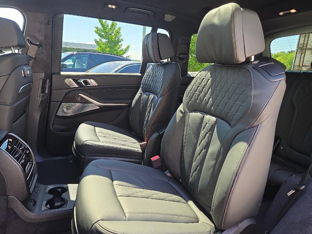 new 2026 BMW ALPINA XB7 car, priced at $163,375