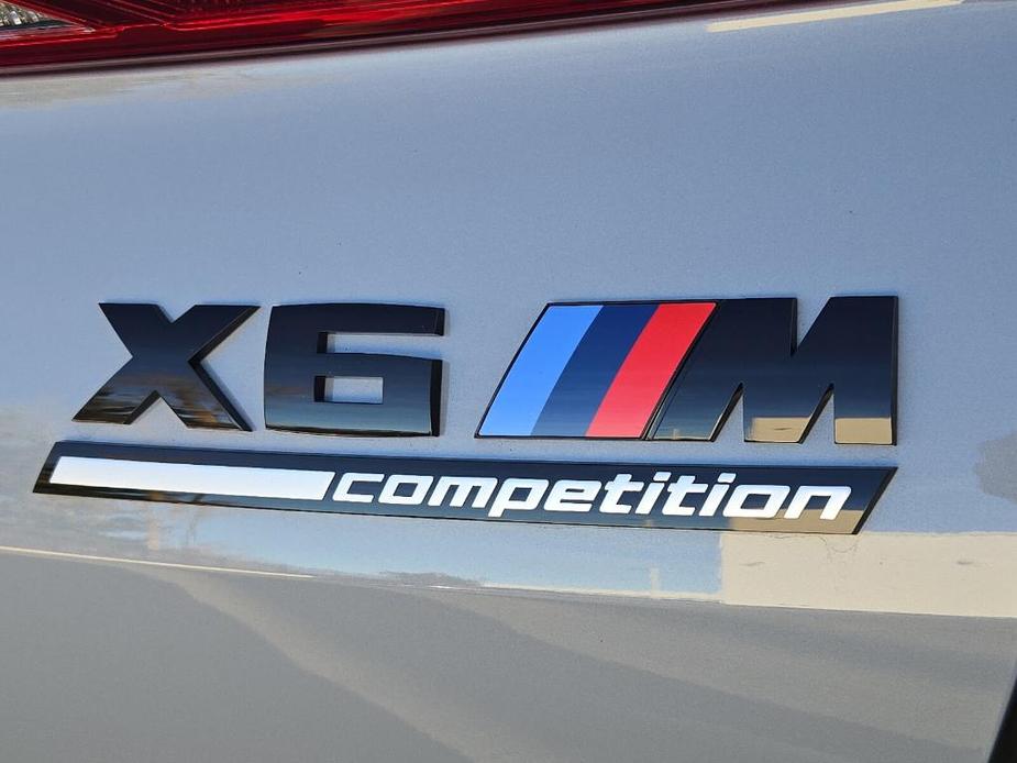 new 2025 BMW X6 M car, priced at $139,460