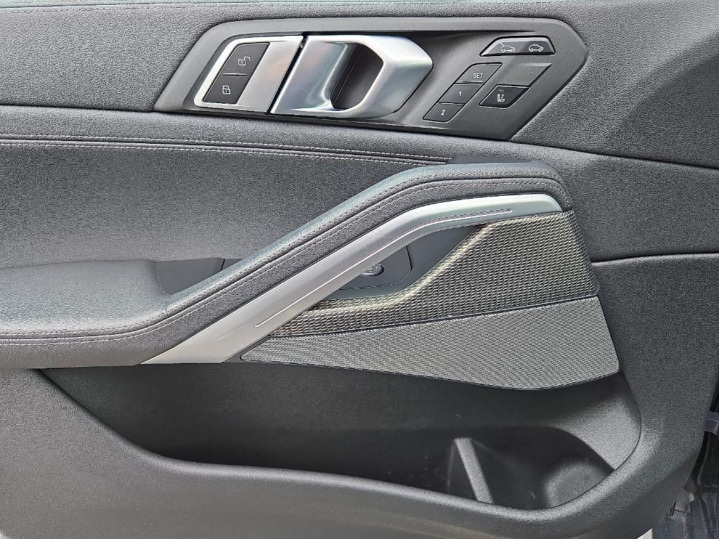 used 2023 BMW X6 car, priced at $57,950