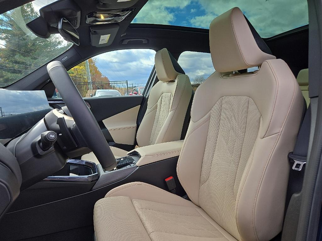 used 2025 BMW X3 car, priced at $47,950