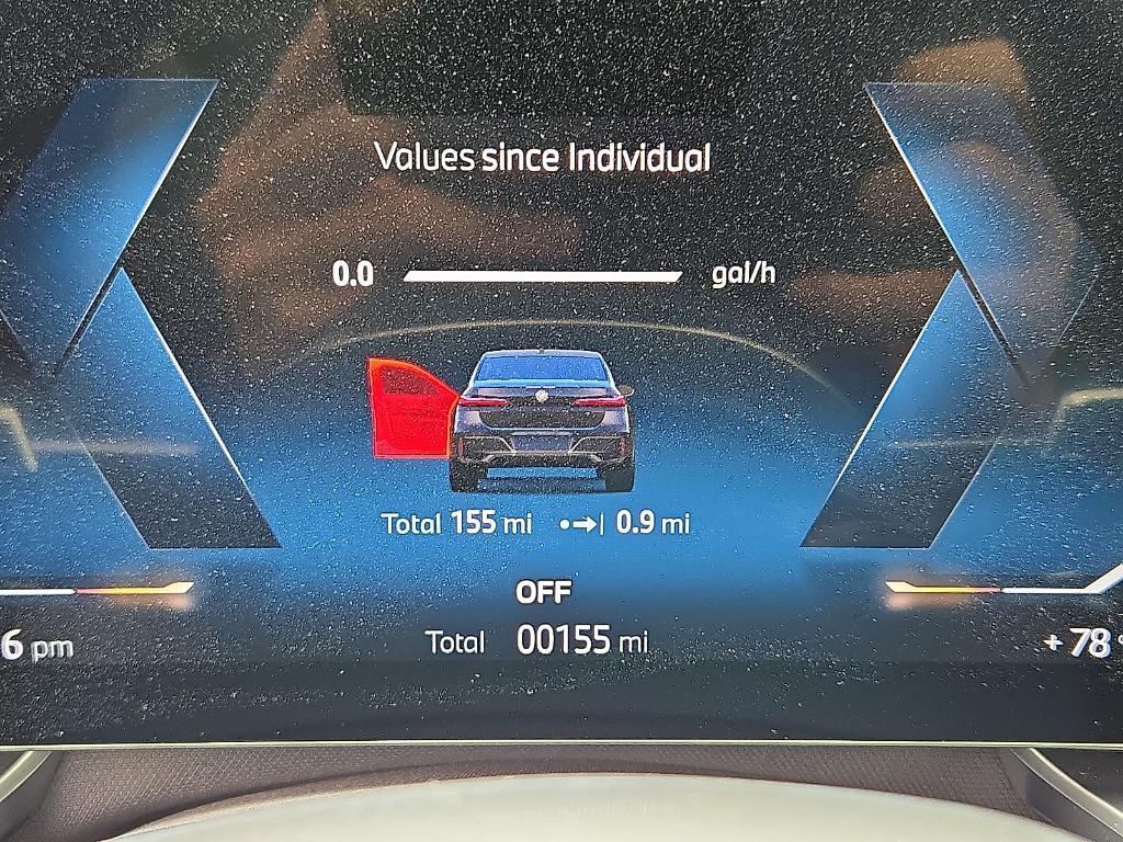 new 2025 BMW 760 car, priced at $130,525