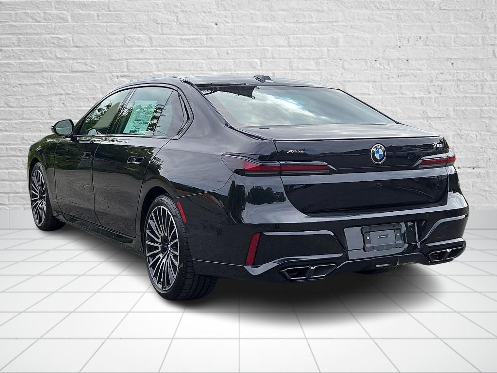 new 2025 BMW 760 car, priced at $130,525