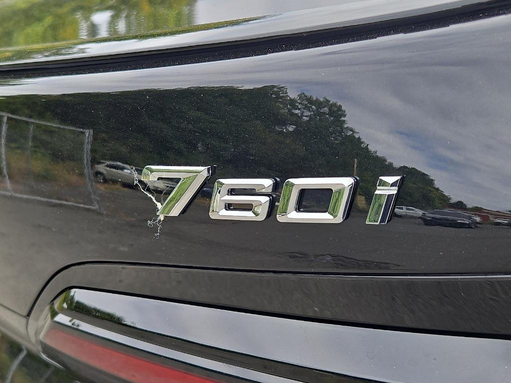 new 2025 BMW 760 car, priced at $130,525