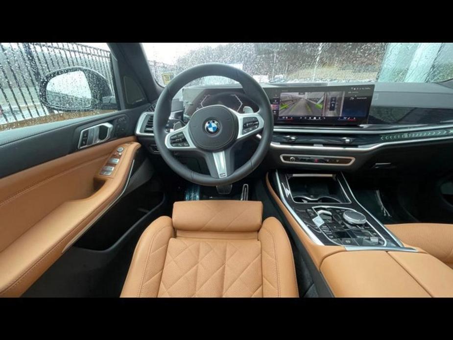 new 2024 BMW X7 car, priced at $92,695