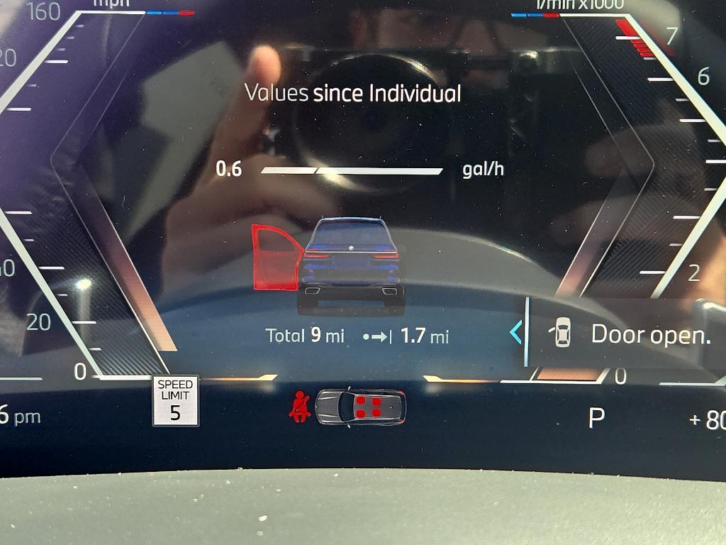 new 2026 BMW X7 car, priced at $101,380