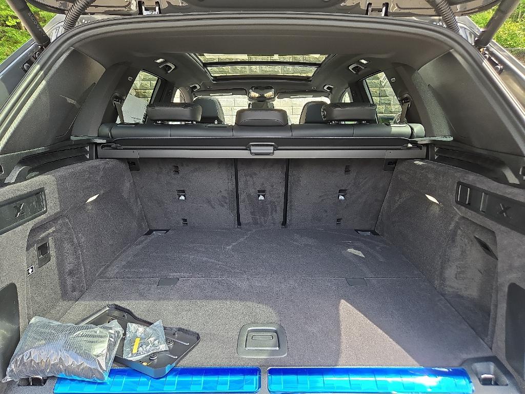 new 2026 BMW X5 PHEV car, priced at $83,825
