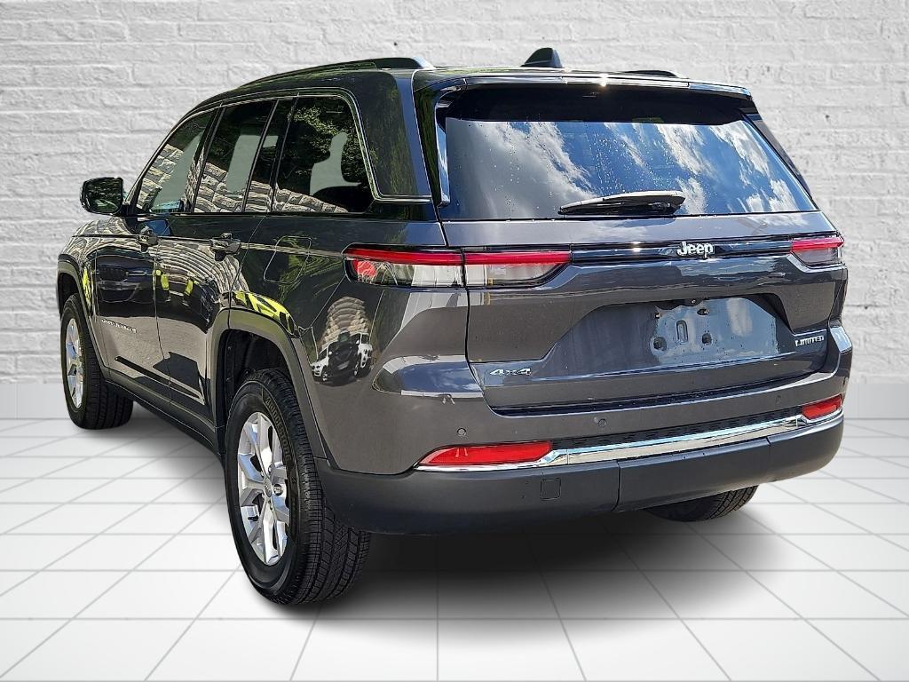 used 2022 Jeep Grand Cherokee car, priced at $28,950